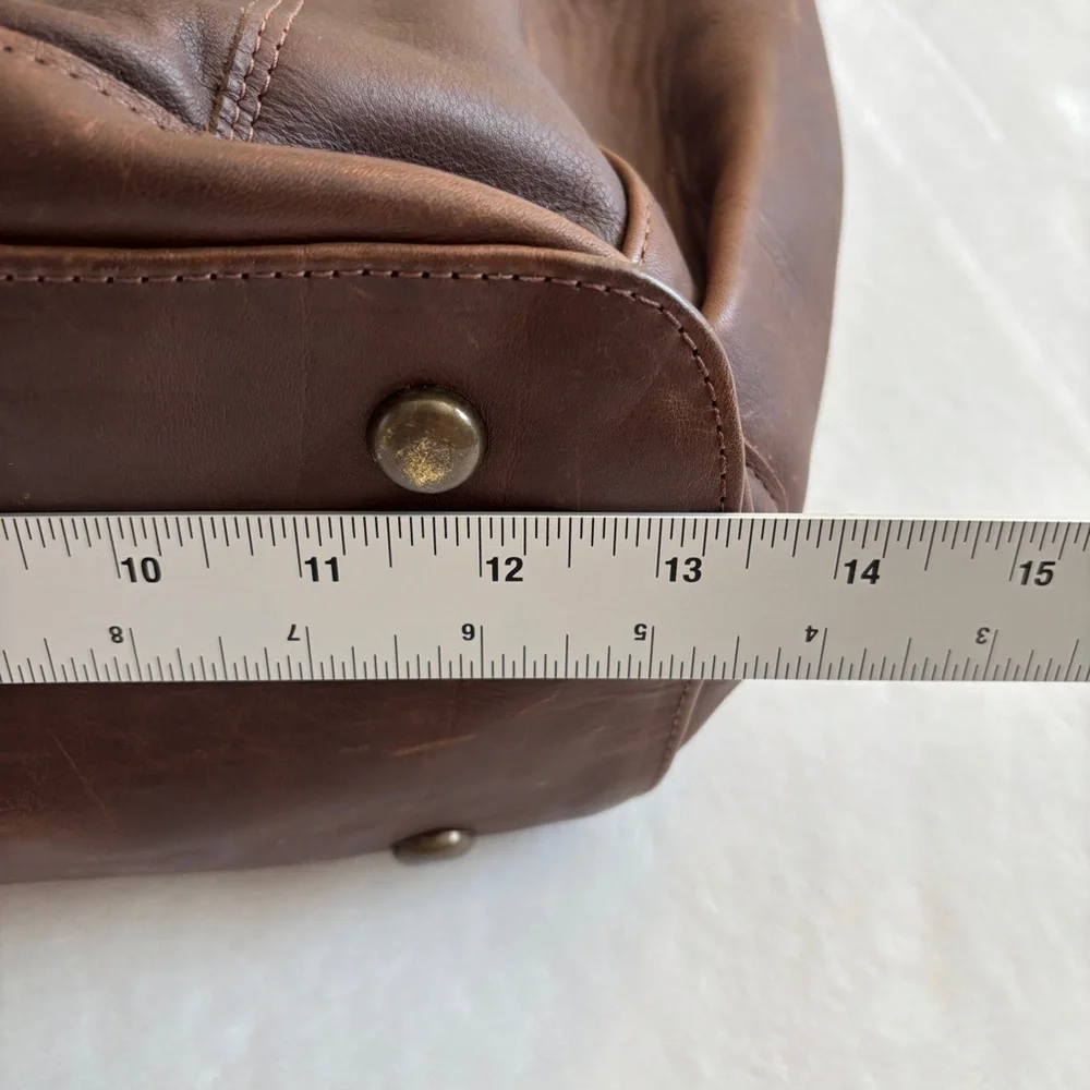 Nena & Co. Brown Leather Tote purse‎ the perfect bag the collective logo